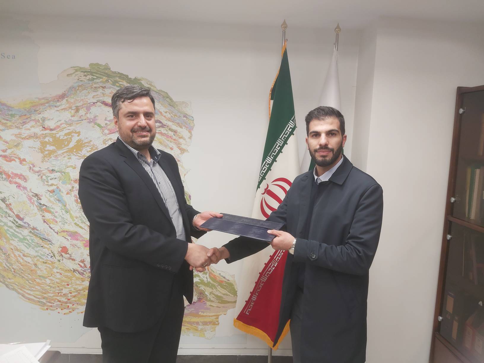 ۲۰۲۳۰۱۲۸_۱۷۳۹۵۸