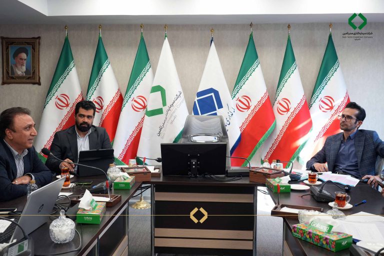 جلسه ارزیابی عملکرد شرکت لعابیران