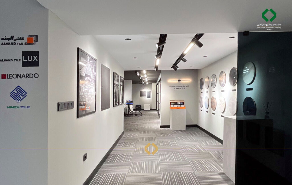 افتتاح شوروم کاشی الوند